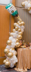 CHAMPAGNE BOTTLE WITH BUBBLES BALLOON DECOR 12FT
