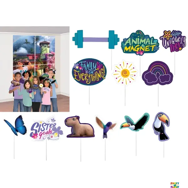 Encanto Scene Setter with Props